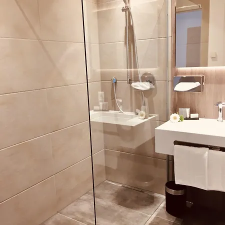 Stadthotel Arte ホテル