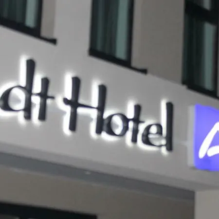 Stadthotel Arte 3*