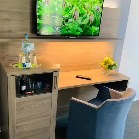 Stadthotel Arte Ξενοδοχείο 3*